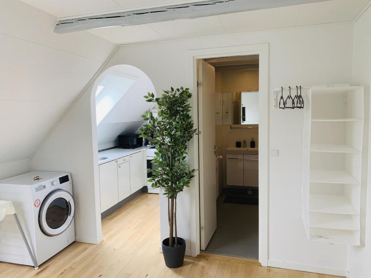 Aday - Reberbansgade Apartment Suite Aalborg Exterior photo